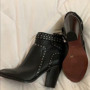 Vince Camuto ankle boots